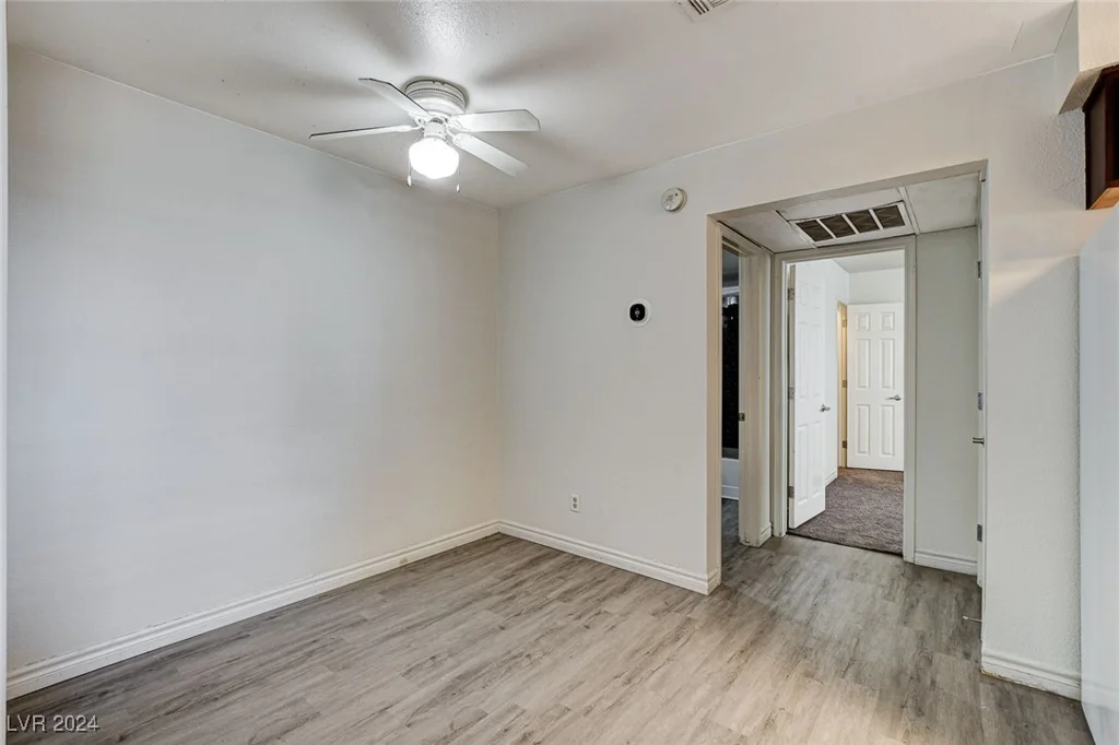 2451 Rainbow, Las Vegas, NV 89108