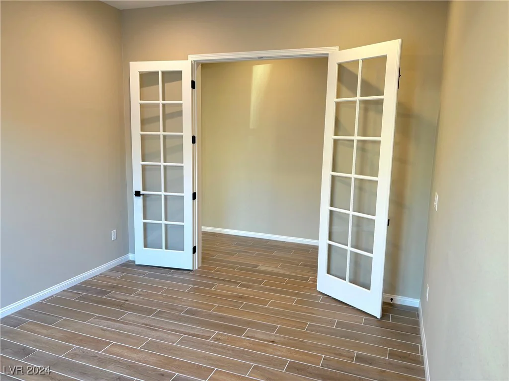 6483 Dove Point, Las Vegas, NV 89130