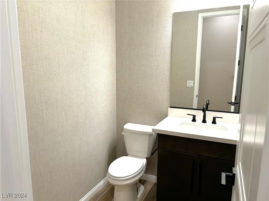 6483 Dove Point, Las Vegas, NV 89130