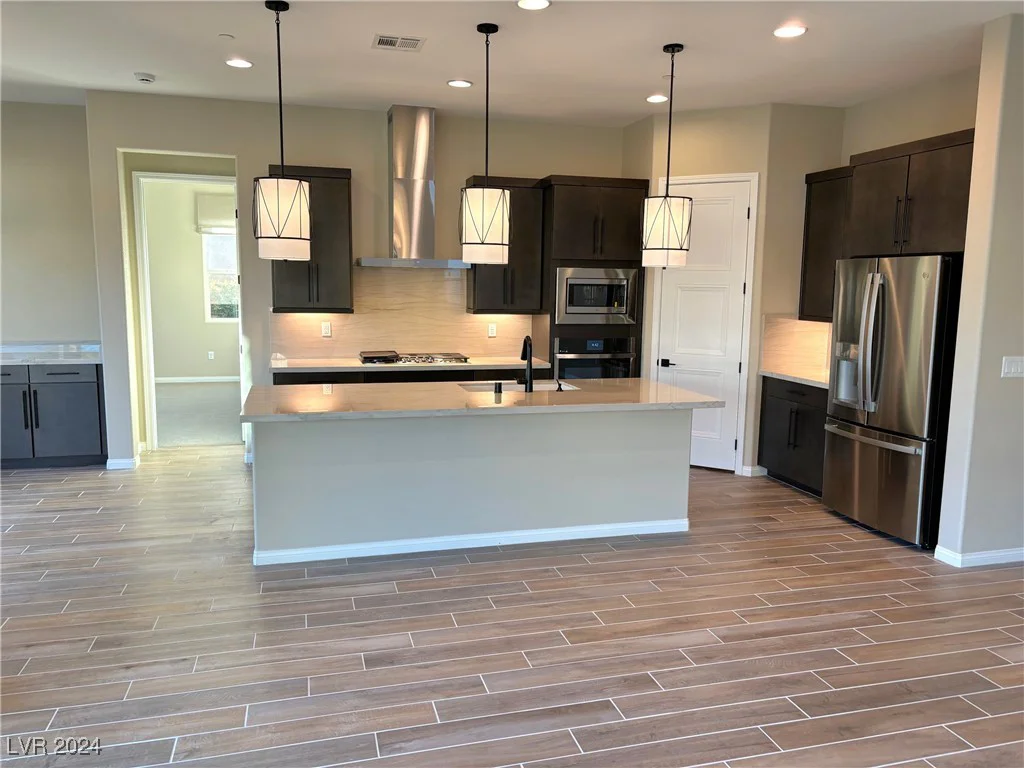 6483 Dove Point, Las Vegas, NV 89130