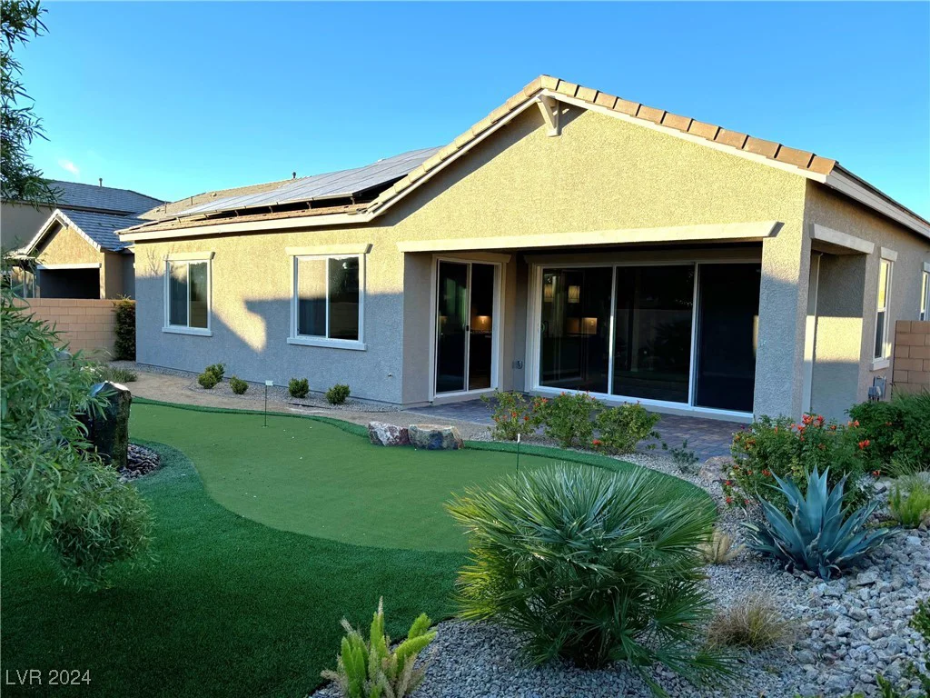 6483 Dove Point, Las Vegas, NV 89130