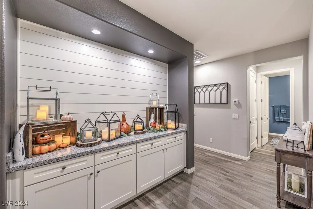 8931 Hammer, Las Vegas, NV 89149