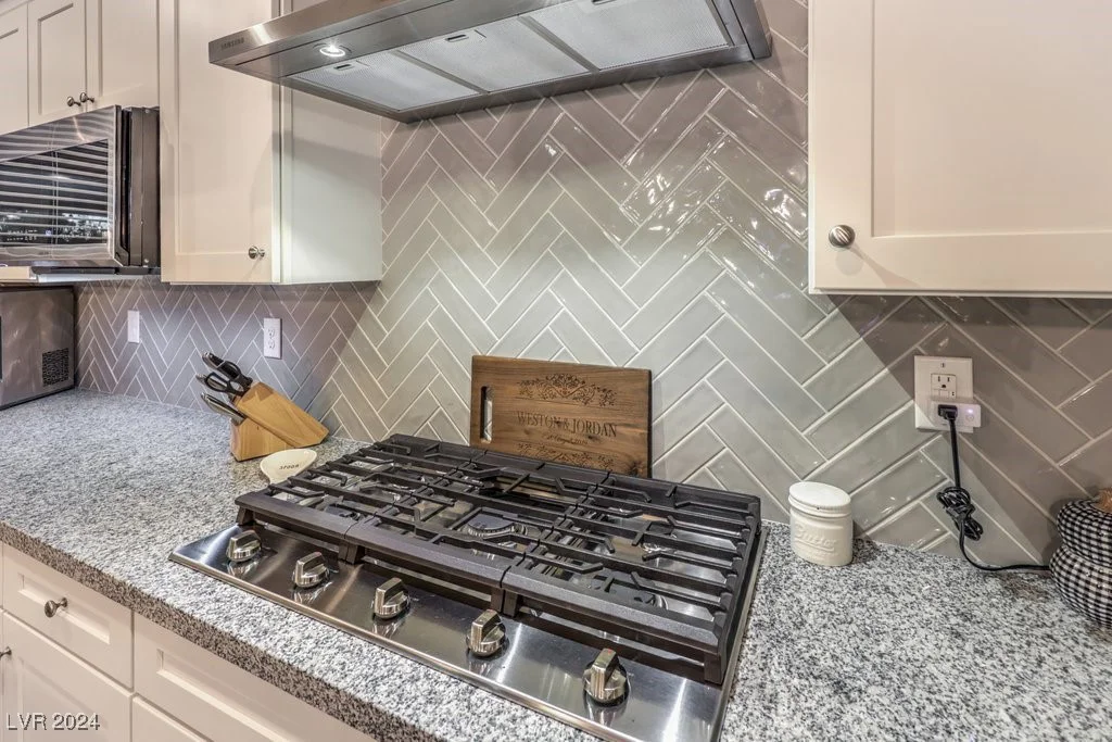 8931 Hammer, Las Vegas, NV 89149