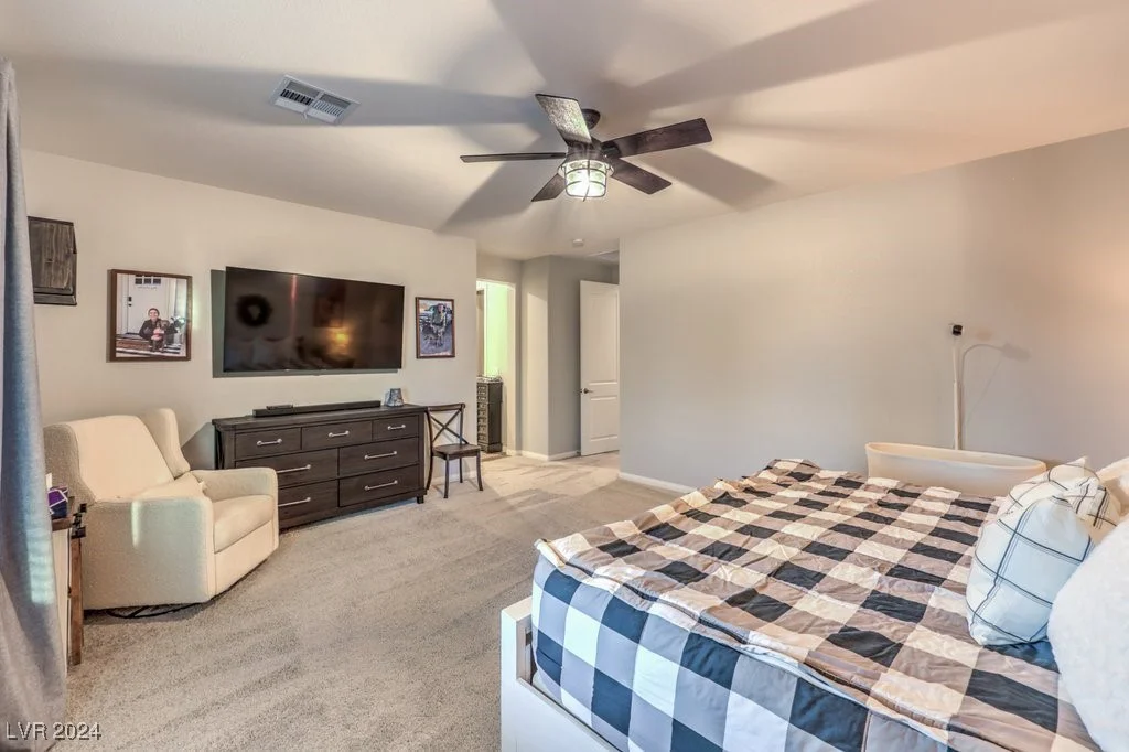 8931 Hammer, Las Vegas, NV 89149