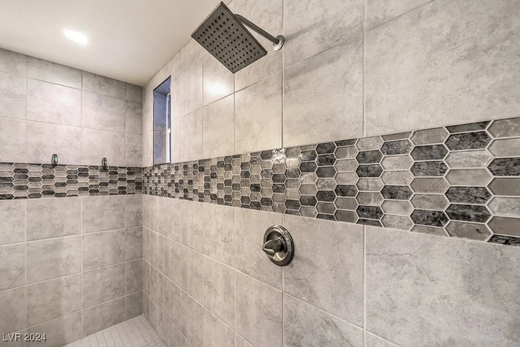 8931 Hammer, Las Vegas, NV 89149
