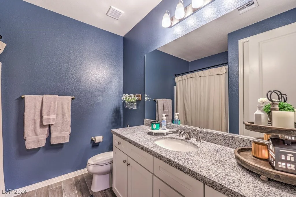 8931 Hammer, Las Vegas, NV 89149