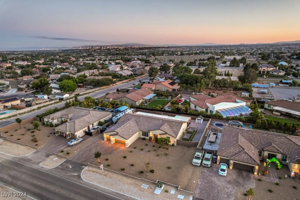 8931 Hammer, Las Vegas, NV 89149