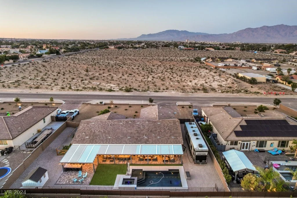 8931 Hammer, Las Vegas, NV 89149