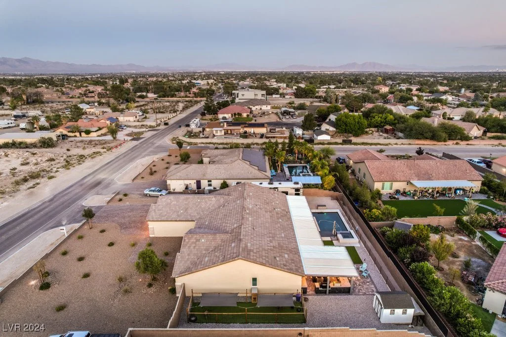 8931 Hammer, Las Vegas, NV 89149