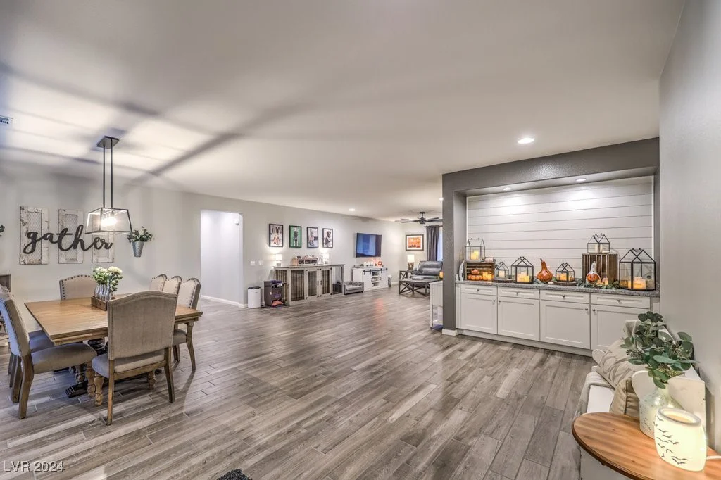 8931 Hammer, Las Vegas, NV 89149