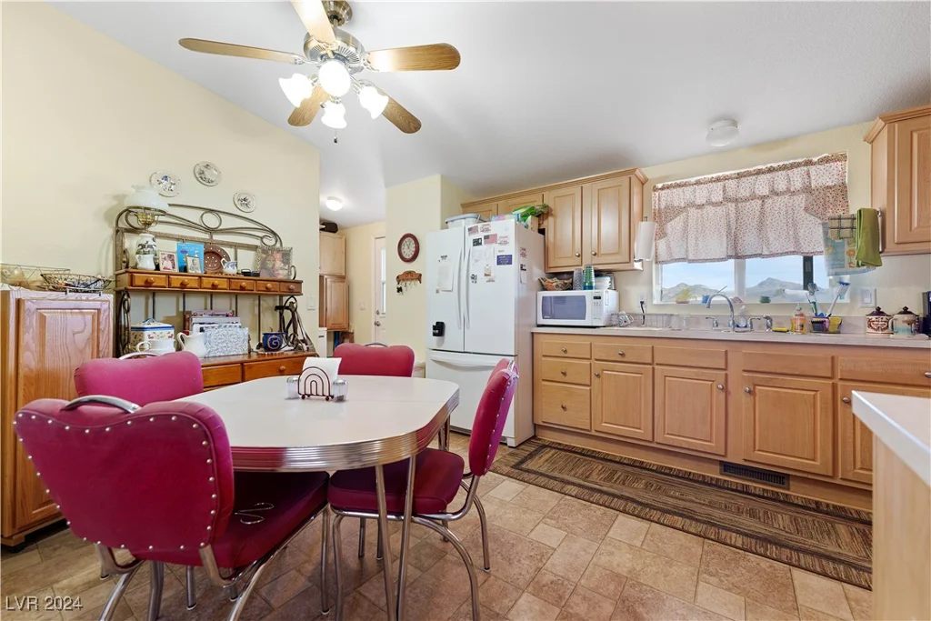 4640 Dyer, Pahrump, NV 89048
