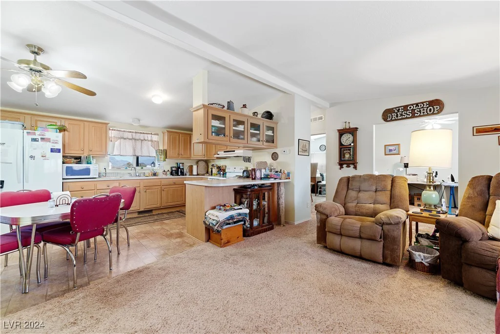 4640 Dyer, Pahrump, NV 89048