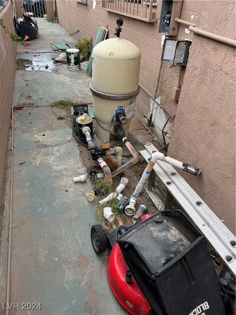 2315 Beverly, Las Vegas, NV 89104