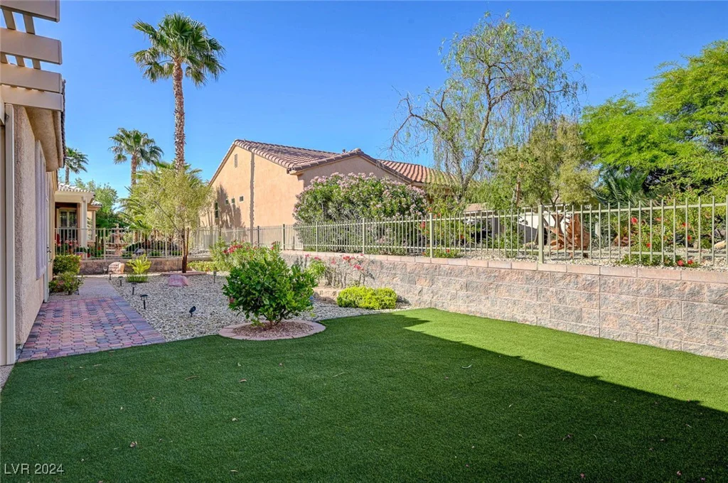 10260 Premia, Las Vegas, NV 89135