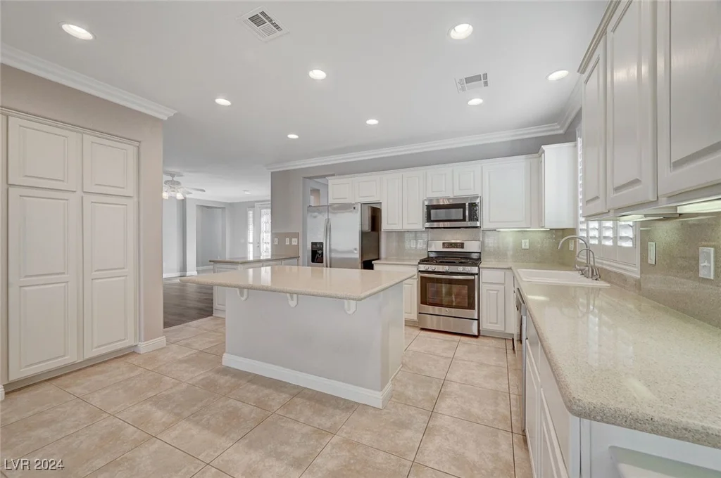 10260 Premia, Las Vegas, NV 89135