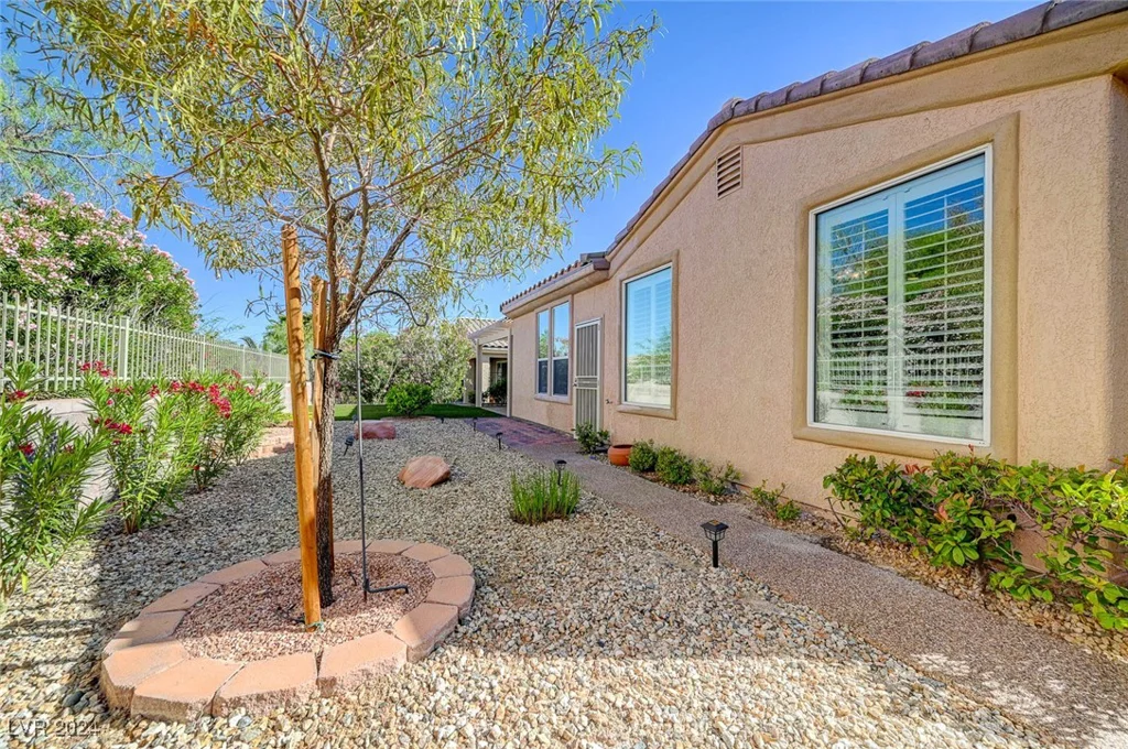 10260 Premia, Las Vegas, NV 89135