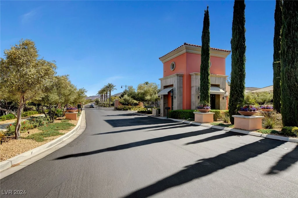 10260 Premia, Las Vegas, NV 89135