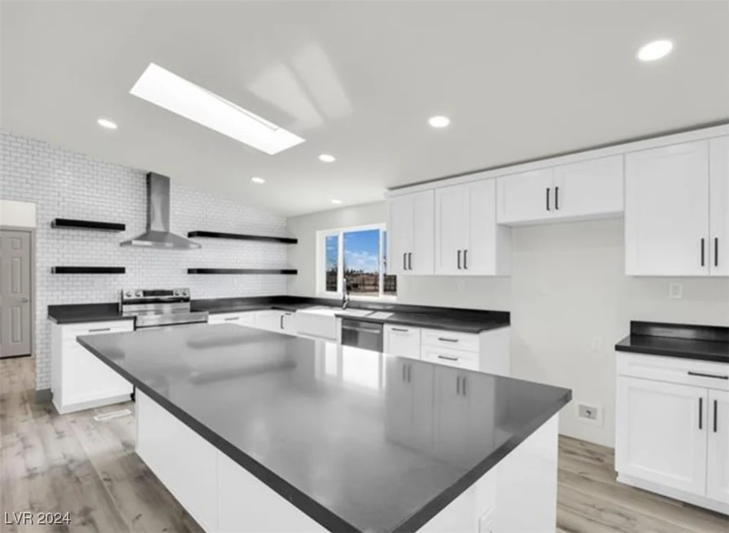 3301 Bond, Pahrump, NV 89061