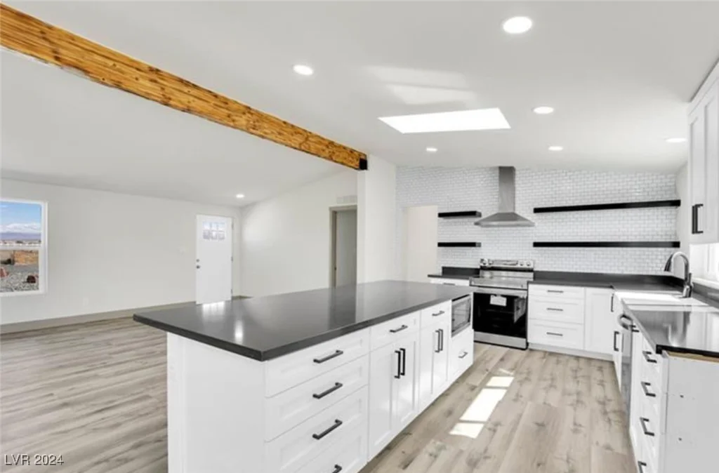 3301 Bond, Pahrump, NV 89061