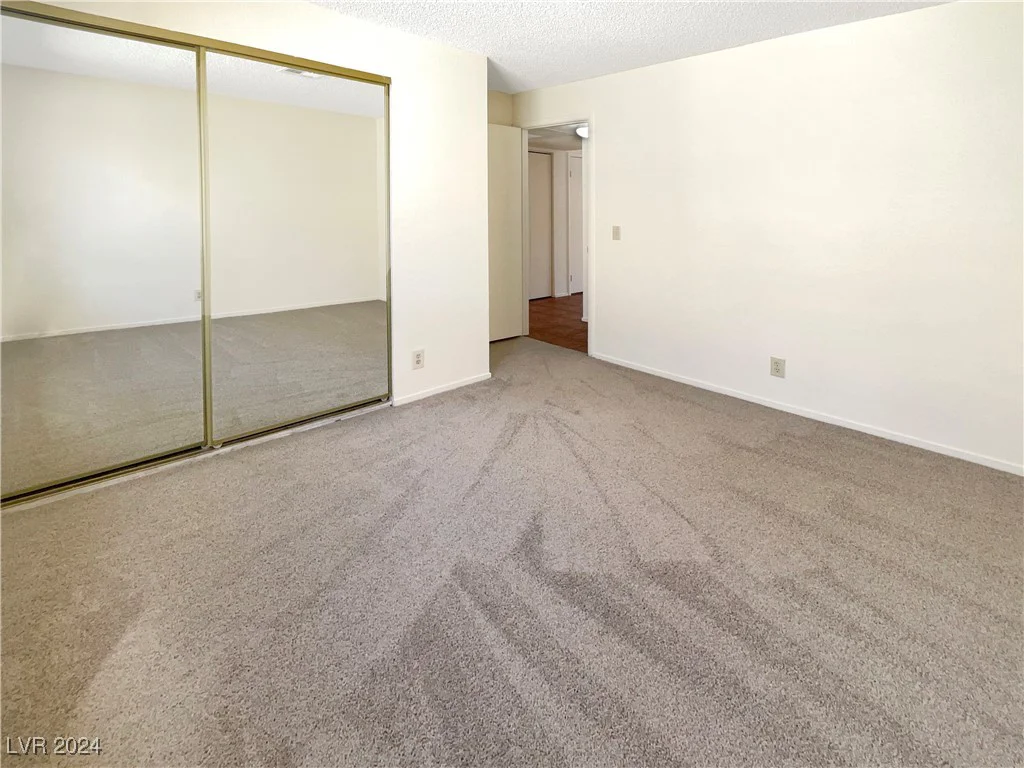 900 Boulder Springs, Las Vegas, NV 89128