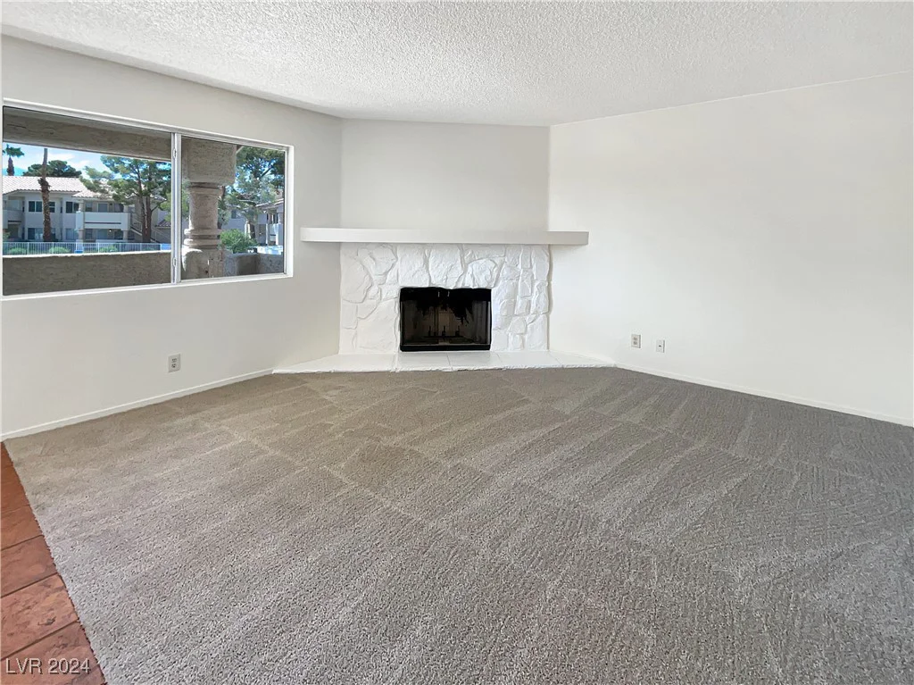 900 Boulder Springs, Las Vegas, NV 89128