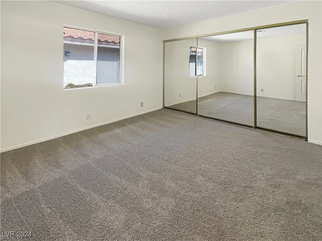 900 Boulder Springs, Las Vegas, NV 89128