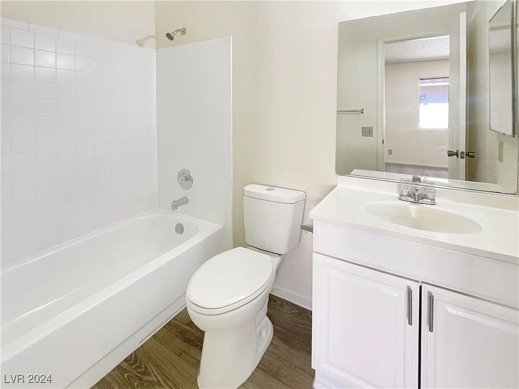 900 Boulder Springs, Las Vegas, NV 89128