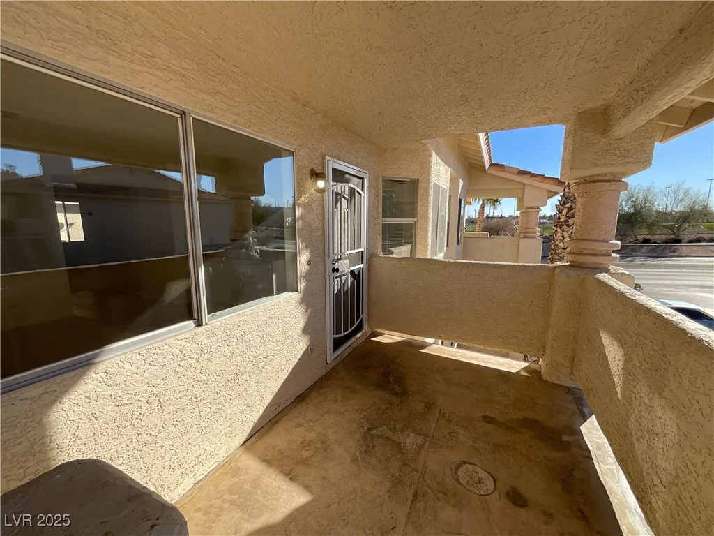 900 Boulder Springs, Las Vegas, NV 89128