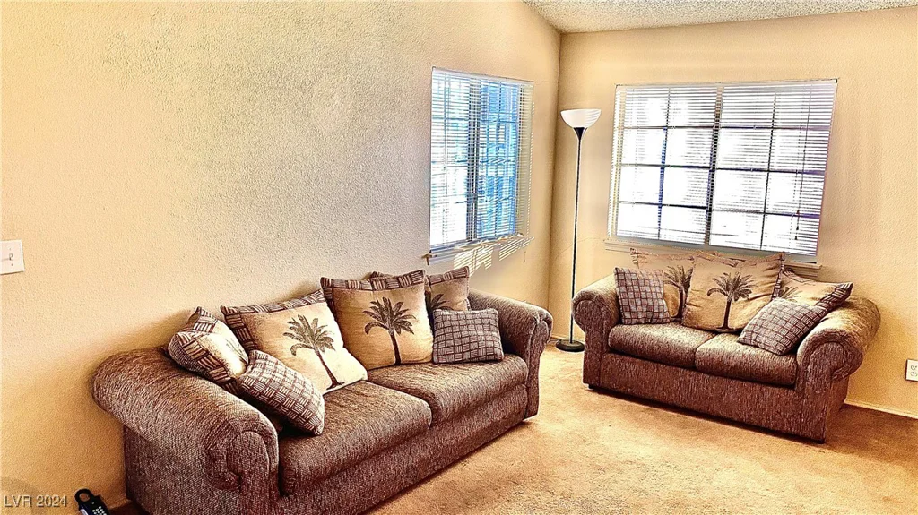 5860 Medallion, Las Vegas, NV 89122