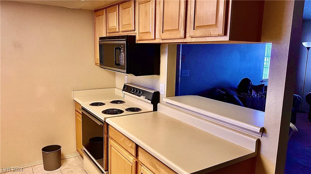 5860 Medallion, Las Vegas, NV 89122