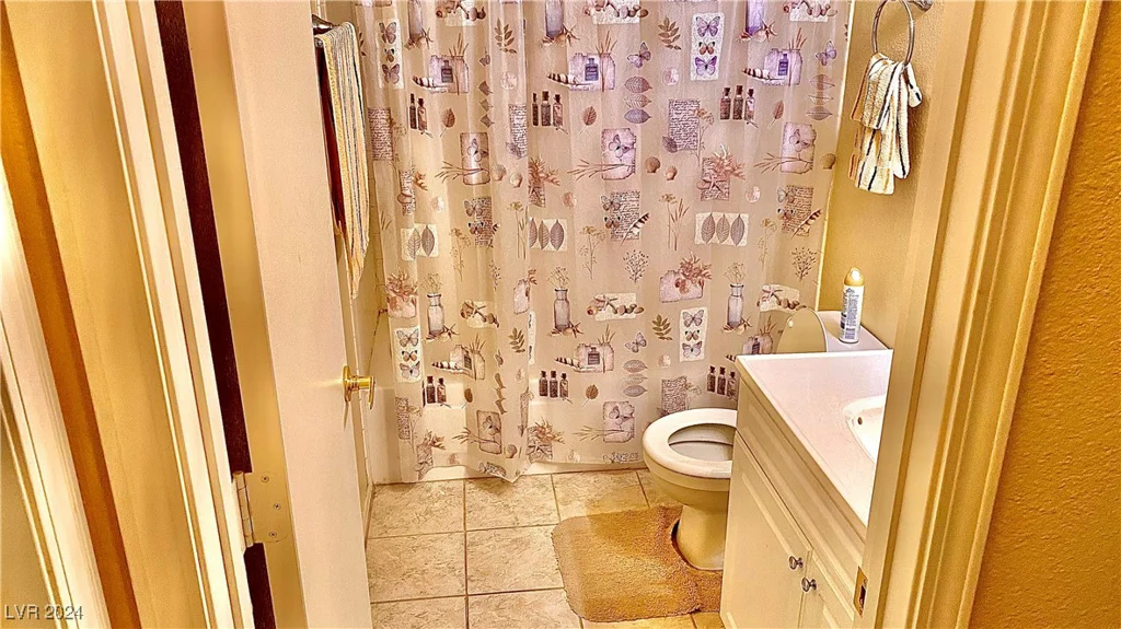 5860 Medallion, Las Vegas, NV 89122