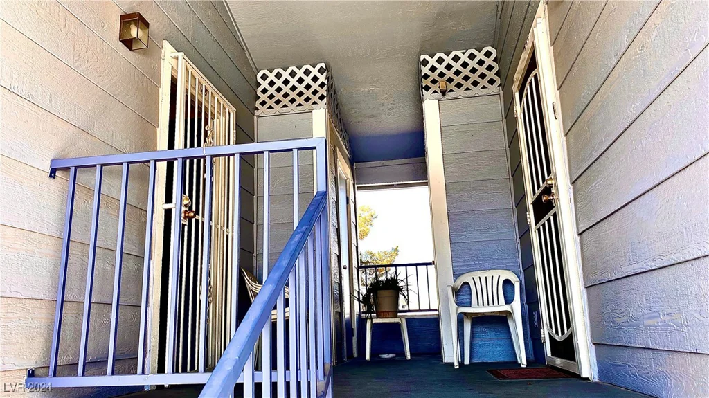 5860 Medallion, Las Vegas, NV 89122