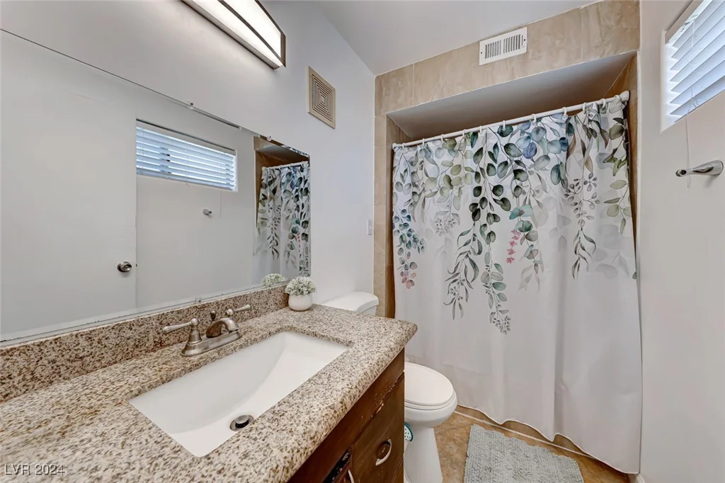 7244 Bridgeview, Las Vegas, NV 89147
