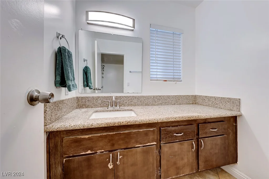 7244 Bridgeview, Las Vegas, NV 89147