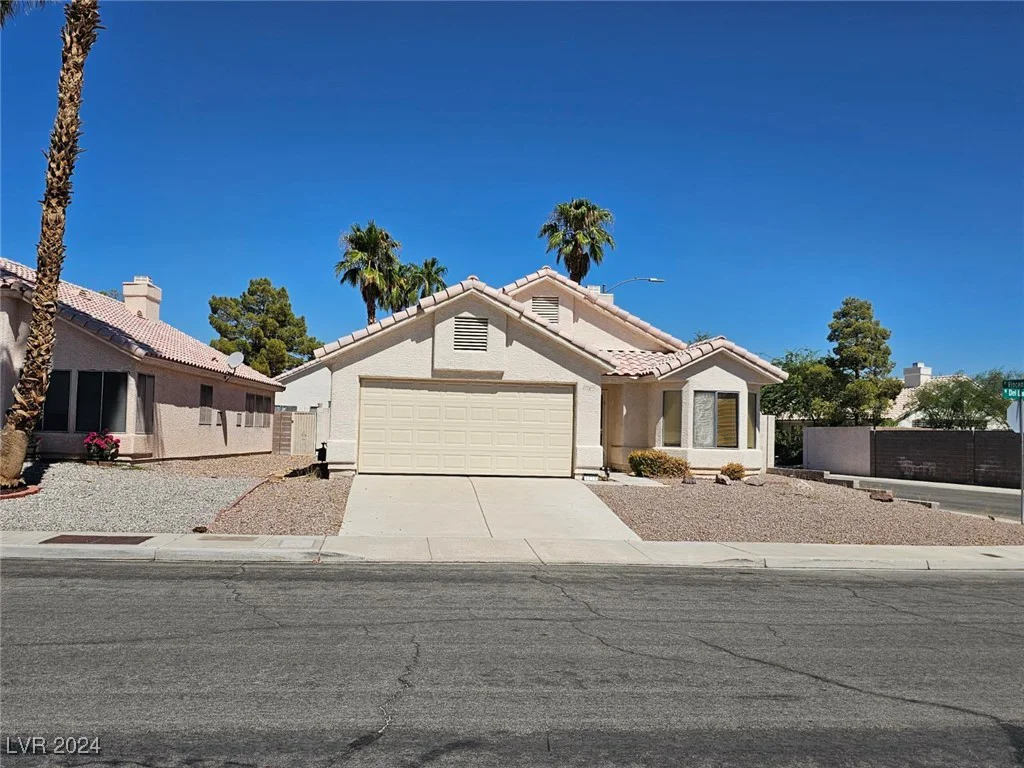 5216 Del Lago, Las Vegas, NV 89130
