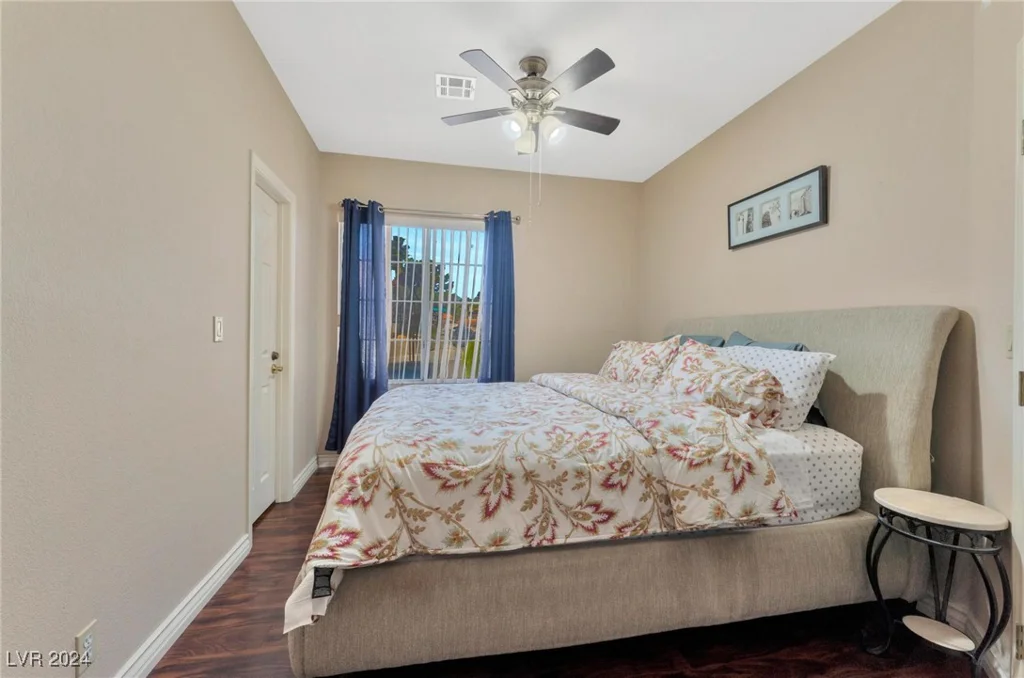 2530 Ontario, Las Vegas, NV 89128