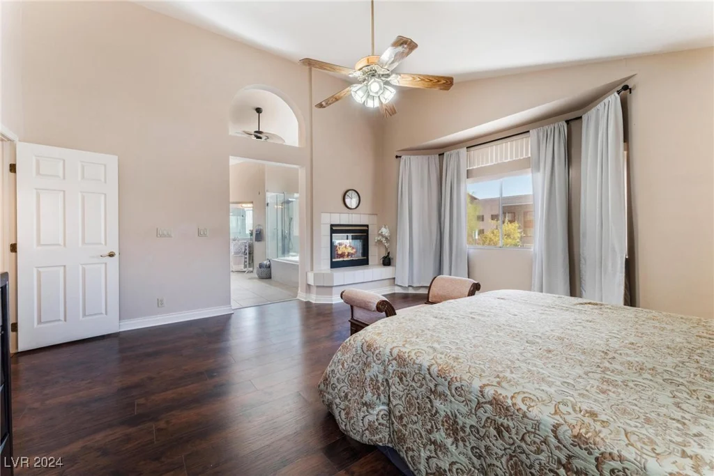 2530 Ontario, Las Vegas, NV 89128