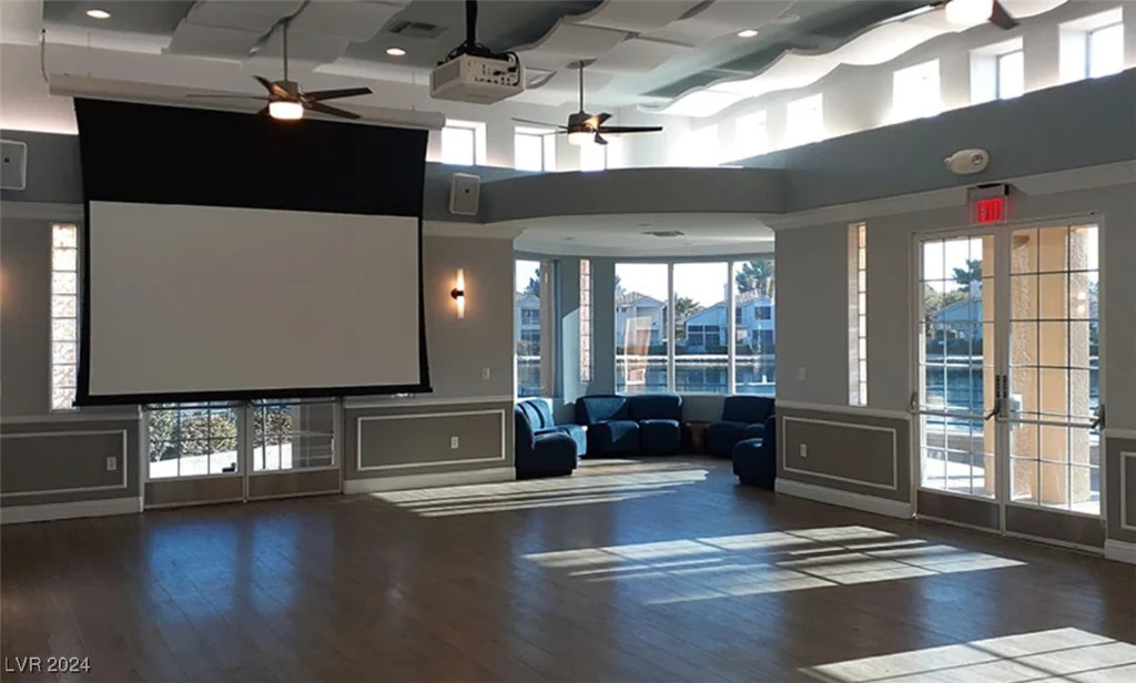 2530 Ontario, Las Vegas, NV 89128