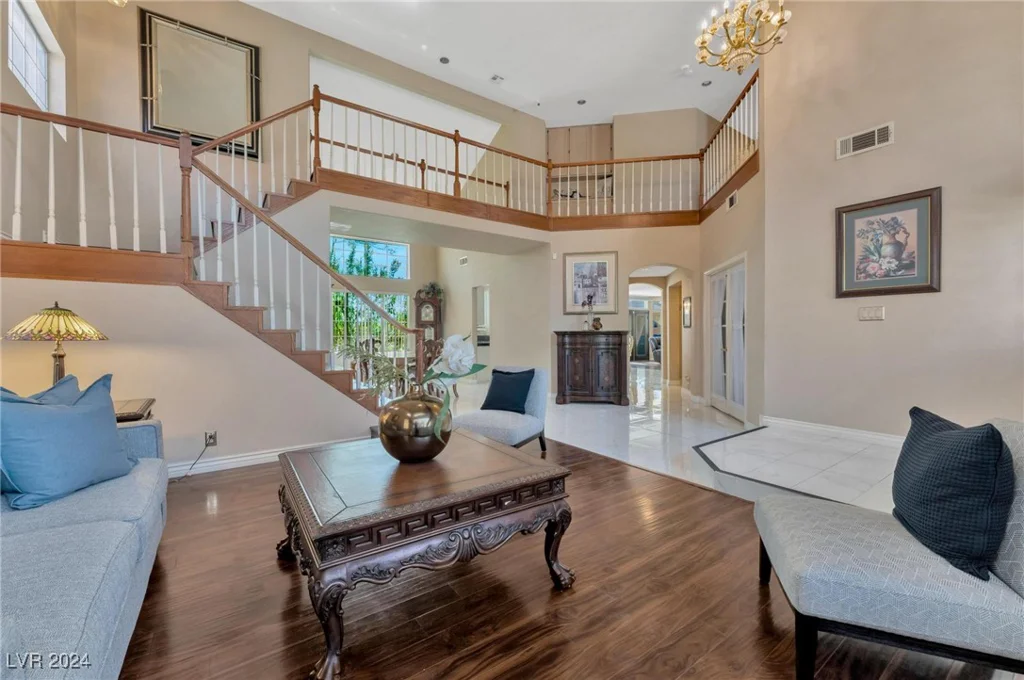 2530 Ontario, Las Vegas, NV 89128