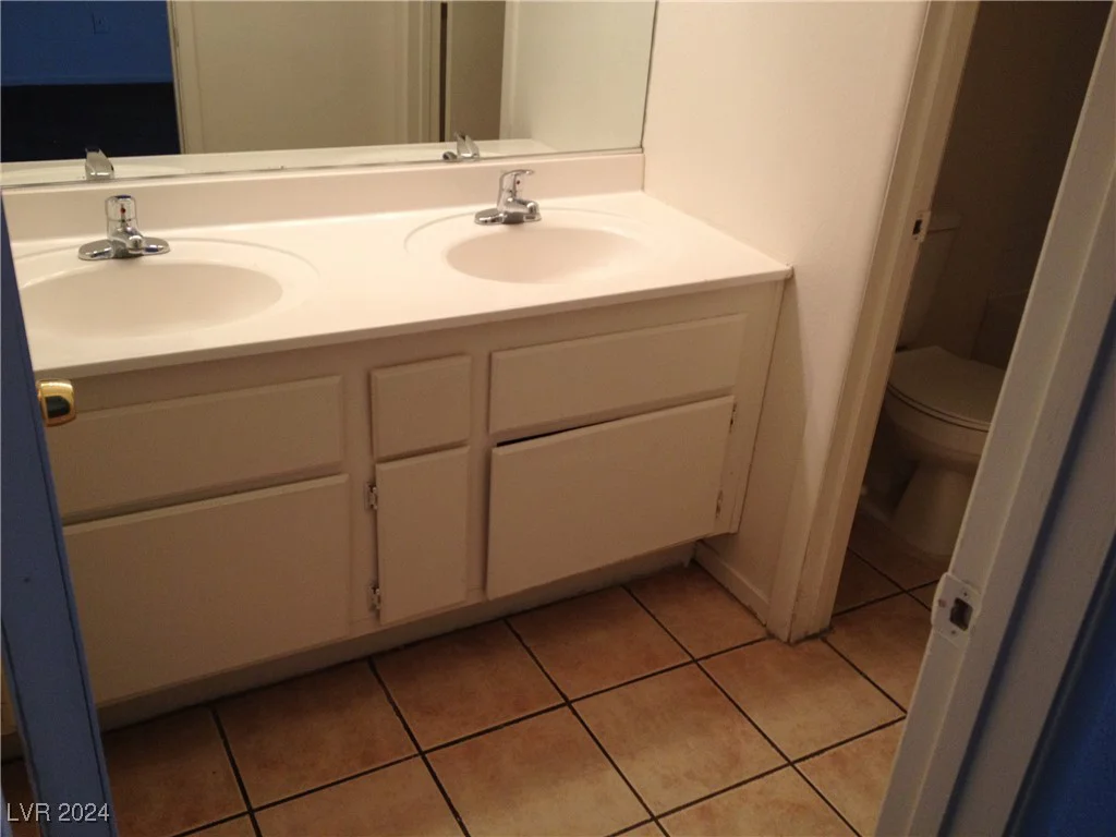1812 Robin, Las Vegas, NV 89106