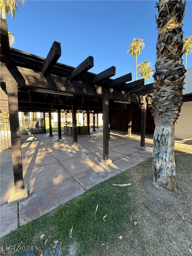 1405 Vegas Valley, Las Vegas, NV 89169