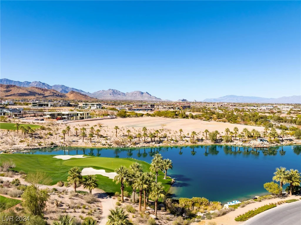 10819 Stardust, Las Vegas, NV 89135