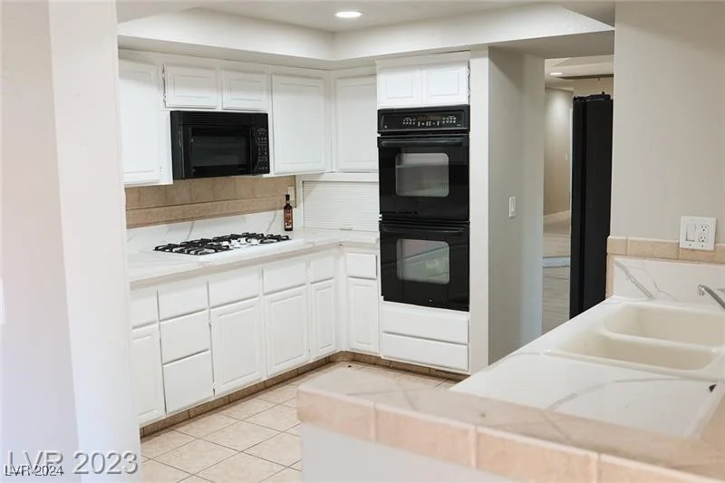 3176 La Mancha, Henderson, NV 89014