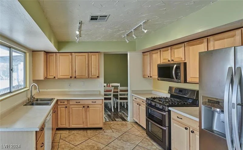 8941 Borla, Las Vegas, NV 89117