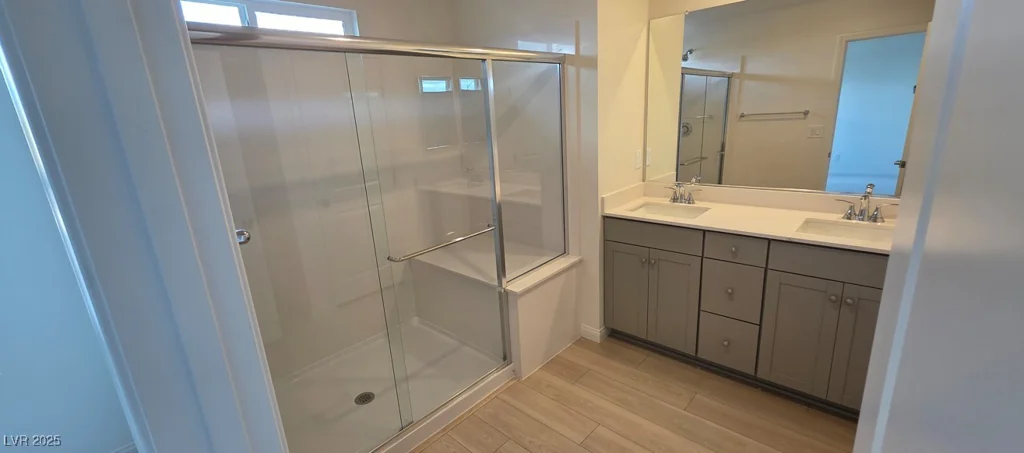 7086 Parkallen, Las Vegas, NV 89113