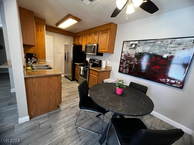1515 Reno, Las Vegas, NV 89119