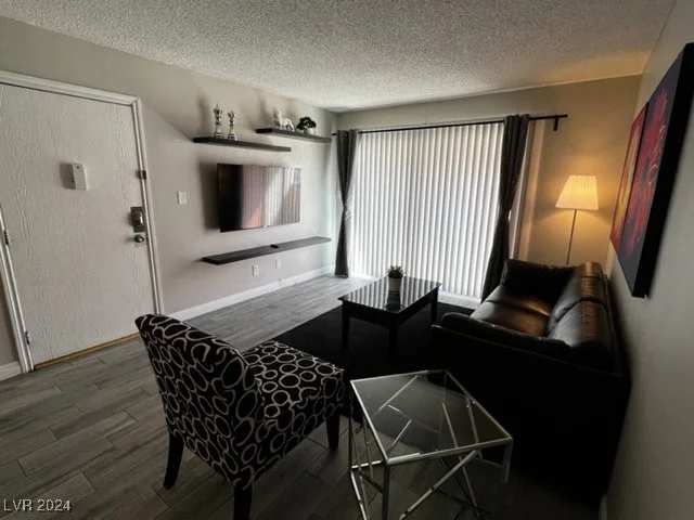 1515 Reno, Las Vegas, NV 89119