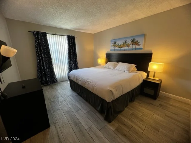 1515 Reno, Las Vegas, NV 89119