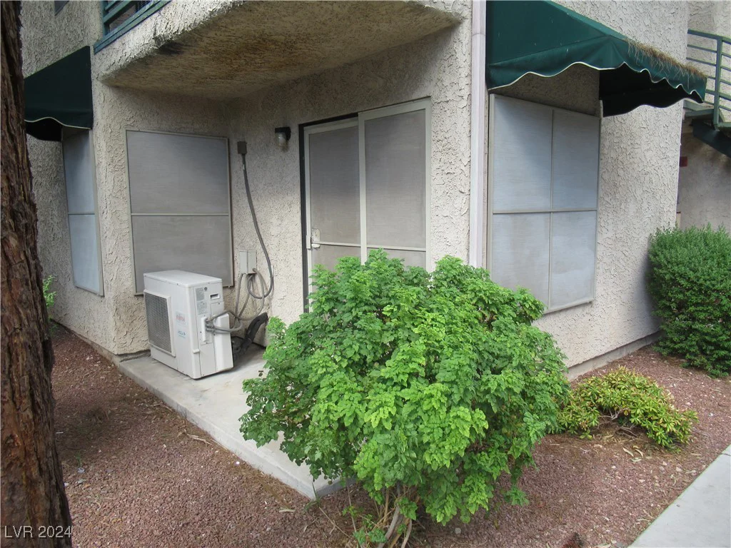 520 Elm, Las Vegas, NV 89169