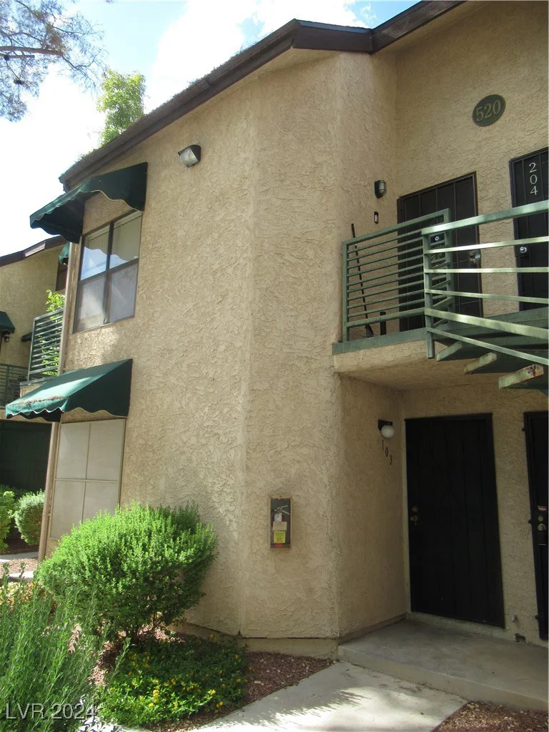 520 Elm, Las Vegas, NV 89169